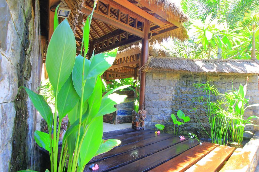 Hotel Pantai Karang Gili Trawangan Exterior foto